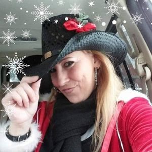 Meet your Posher, Karyn